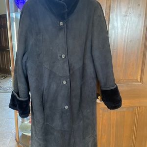 Women's Shearling lined Lambs Skin full length coat EUC